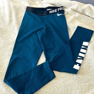 Nike Pro leggings